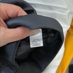 Vera Wang  black skirt Photo 4