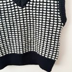 Anthropologie FIND ME NOW x | Textured Sweater Vest Chunky Knit Black | Large Photo 5