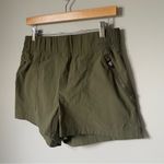 Merrell  Olive Green Women's Shorts Size Medium Photo 2