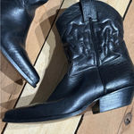 Nine West Vintage  Short Blank leather Cowboy boots Size 9M B40 Photo 1