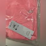 Alo Yoga  NWT Accolade Crew Neck Pullover Neon Bubblegum Size L SOLD OUT COLOR Photo 6