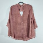 Band of Gypsies Band of the Free Dusty Pink Bell Sleeve Boho Top Size Medium NWT Pink Blouse Photo 4