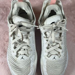 Nike Jordan Nike Women's White and Pink Sneakers Photo 0