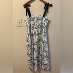 Indulge  White and Black Textured Fabric Photo 3