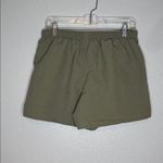 Patagonia Women's 5" Green Baggies Shorts Medium Photo 5