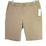 Liz Claiborne NWT Classic Chino Bermuda Shorts Khaki Size 8 - Preppy Photo 0