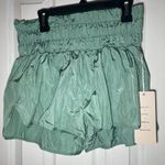 Love Tree Green Athletic Shorts High-Waisted Elastic Photo 2