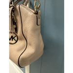 Michael Kors - WOMEN SHOULDER TOTE HANDBAG PURSE -LEATHER - ZIPPER - NWT CIARA Photo 3