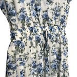 Altar'd State Altar’d State Women’s White Blue Floral V-Neck Romper Size Small Photo 2