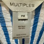 Multiples  PM Petite Medium High-Low Textured Stripe Floral Top Lightweight Photo 7