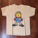 GARFIELD PAWS graphic print tee shirt, unisex, size M Yellow Size M Photo 1