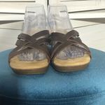 GH Bass & Co SunJuns Brown Leather Strappy Wedge Sandals 9W Size 9 Photo 4