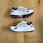 Ryka  Walking Sneakers Rezorb Max Classic Size US6 White Black Brown Photo 3