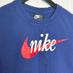 Nike Cropped Logo Sport Casual Tee Photo 4