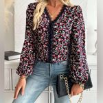 SheIn Floral Print Lace Trim V-neck Blouse Black Red Blue Green Size Small Photo 0