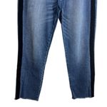 Unpublished Brand New Heather High Waist Mom Fit Blue Distress Jeans Size 28 Photo 2