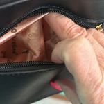 Black & white striped shoulder bag Photo 4