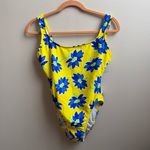 Jantzen  swimsuit yellow & blue with matching sarong floral Size 10 Photo 1