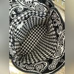 Vera Bradley  tote bag🖤🤍🖤 Photo 4