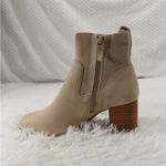 Violet & Red Loaded Knit Cuff Bootie Tan NWT Side Zip 2.5” Heel Size 8 Photo 3