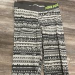 Nike Pro Warm 8 bit Leggings Black & White Photo 7