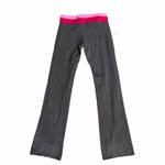 Hollister Y2K Flare Yoga Pants Size Medium Photo 5