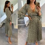 TRAFFIC PEOPLE T AURORA TRUE ROMANCE GREEN DRESS MEDIUM Tan Photo 2