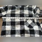 Bella Dahl 
Buffalo Plaid Button‎ Back Pullover size small Photo 6