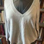 Allison Joy Evereve M soft gray v-neck pullover sweater Photo 0