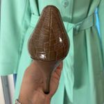 Anne Klein Tan crocodile embossed faux leather heels with a 2" heel 10 Photo 4