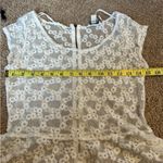 American Eagle  Flower Lace Short Sleeve Size Small Photo 3