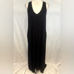 Annabelle Black Casual V Photo 3