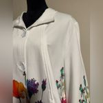NWT Dolcezza White Mutilcolor Floral Button Down Jacket with pockets size XXL Photo 2
