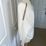 Thalia Sodi Cute new holiday sweater Photo 2