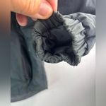 Columbia M Women's Original Granolagirl Jacket in Army Green Photo 6