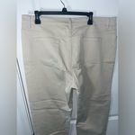 Gloria Vanderbilt  Cotton Spandex Amanda Khaki Light Tan Logo Pockets Pants Sz 18 Photo 5
