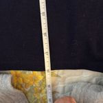 William B  small short sleeve with great details Photo 5