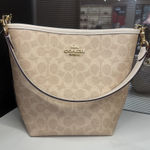 Coach  City Bucket Bag In Signature Canvas ct800 Photo 0