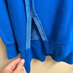 Urban Outfitters outfitter crewneck Photo 3