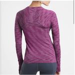 Athleta EUC Momentum Seamless Long sleeve Top, Space Dye Fuchsia, Sz M Photo 1