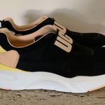 UGG NWOB  Women's La Flex Sneaker Photo 6