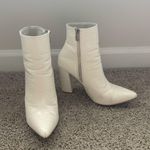SheIn White Pointed Boots Photo 0