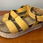 Universal Threads Universal Thread Mustard Yellow Espadrille Platform Strappy Gladiator Sandal 8.5 Photo 0