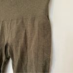 Lululemon  Crop Leggings Olive Green Womens 4 Photo 1