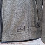 Rei Jacket Womens Medium Gray Fleece Full Zip Hooded Sweatshirt Zip Pockets Photo 3