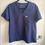 FIGS  Catarina One‎ Pocket Scrub Top medium nurse hospital workwear Photo 1