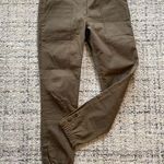 Veronica Beard • Field Cargo ankle pant• Size 4 Photo 0