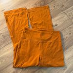 Lululemon Groove Super-High-Rise Flared Pant Nulu
Roasted Orange Photo 2