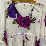 Floral Print Women's Top Photo 2