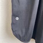 Lululemon Black Stripe 105 F Singlet Scalloped Racerback Seriously Light Tank Photo 11